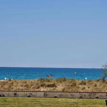 L Hacienda - 4 à 5 Personnes Proche Et Port - Parking * Saint-Cyprien (Pyrenees-Orientales)