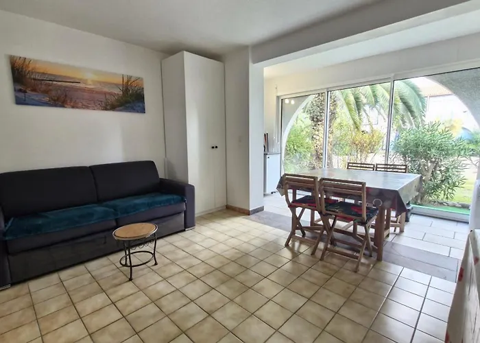 L Hacienda - 4 A 5 Personnes Proche Et Port - Parking *